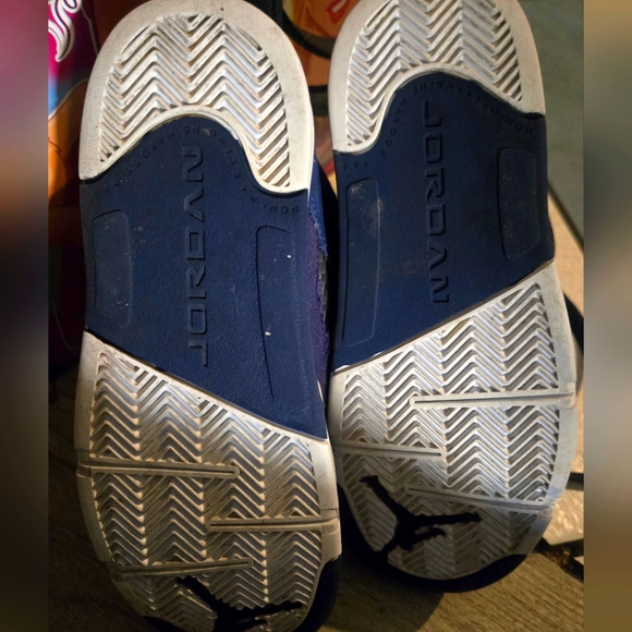 Big Boys sz. 2.5 Air Jordan 5 Retro - Picture 6 of 9